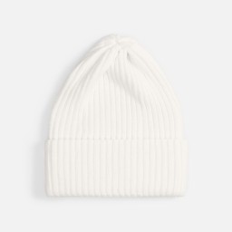 Шапка Yong, белая